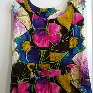 Ladies sleeveless dress